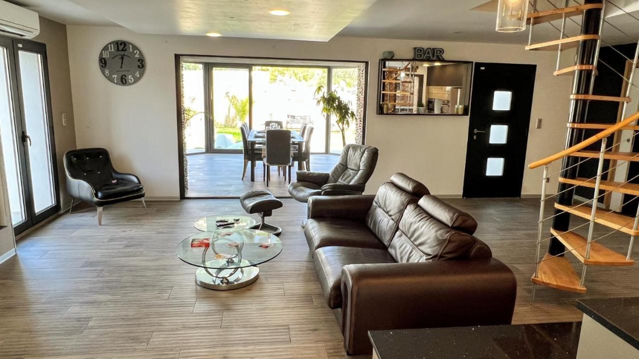 Villa Dali La Garde 260M2 Jacuzzi, Sauna, Piscine, Jardin 500M2, 5 Minutes De La Plage المظهر الخارجي الصورة